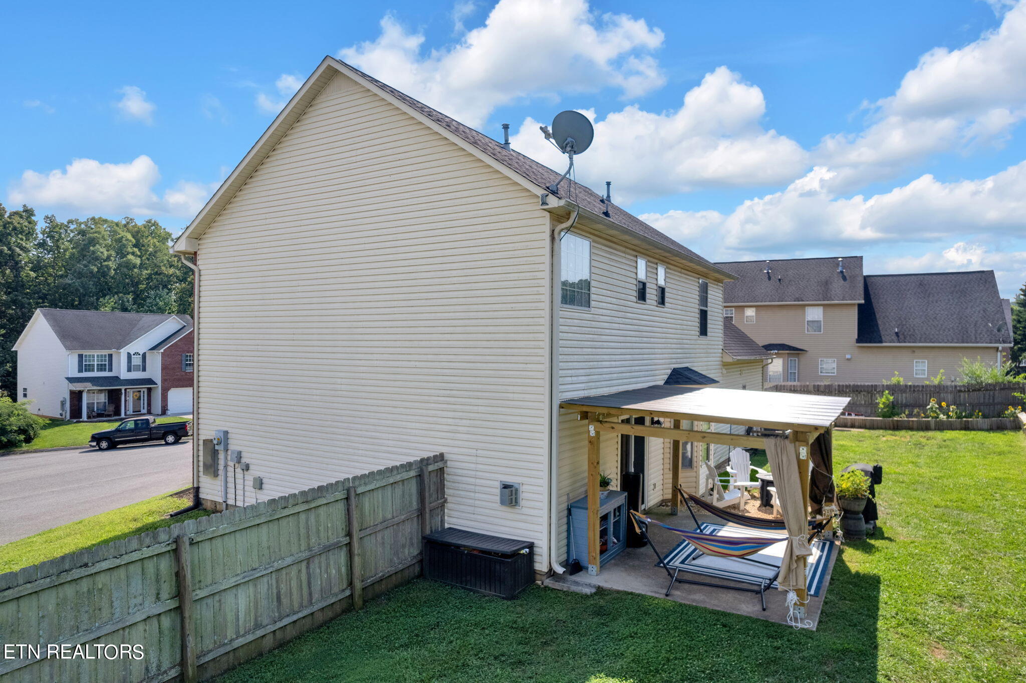 9913 Coral Springs Lane