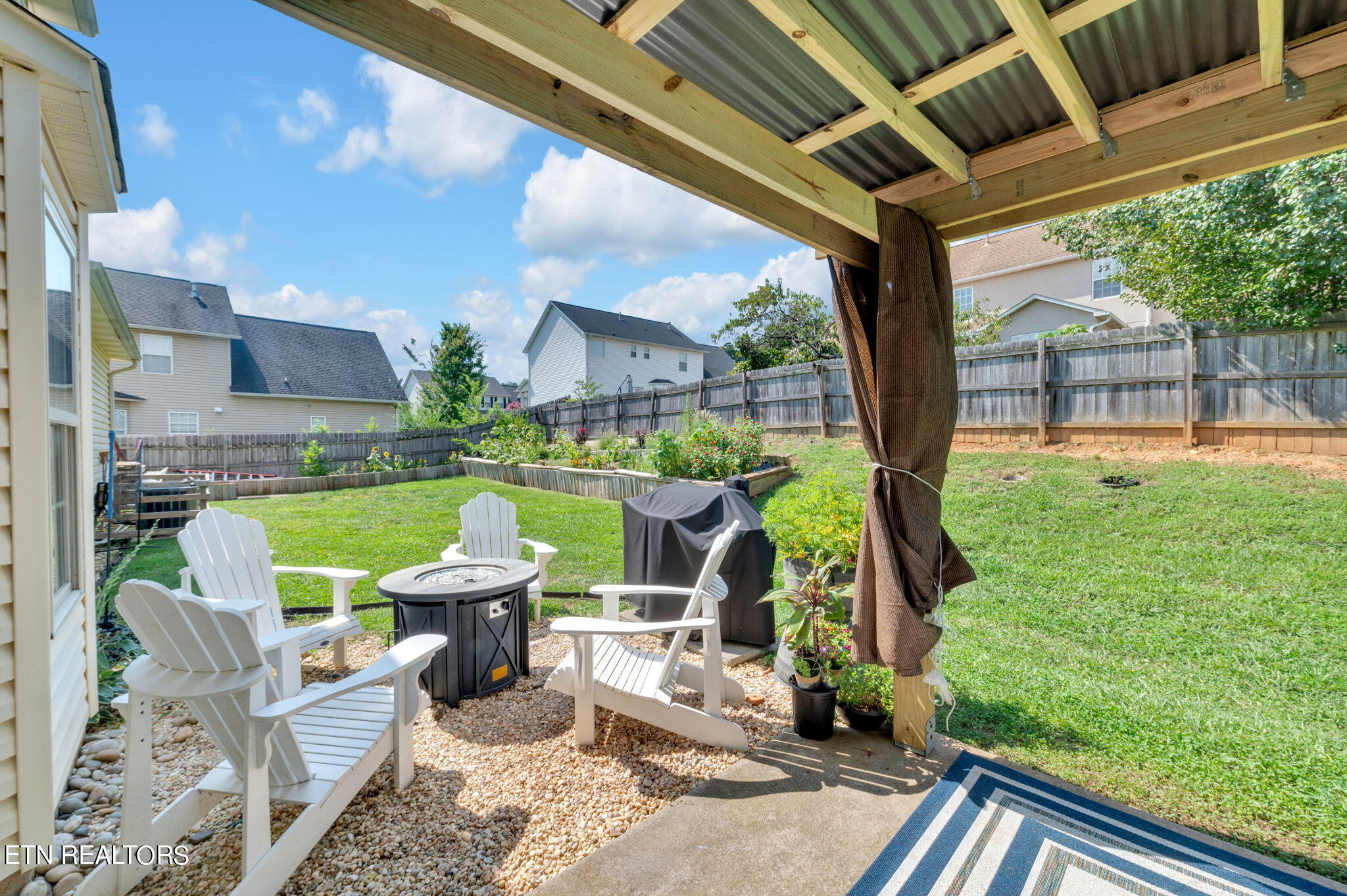 9913 Coral Springs Lane