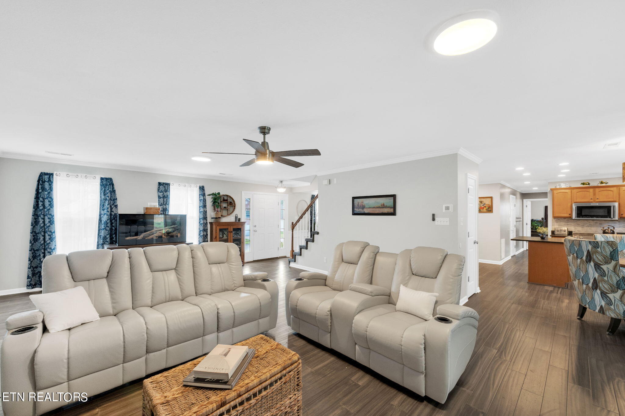 9913 Coral Springs Lane