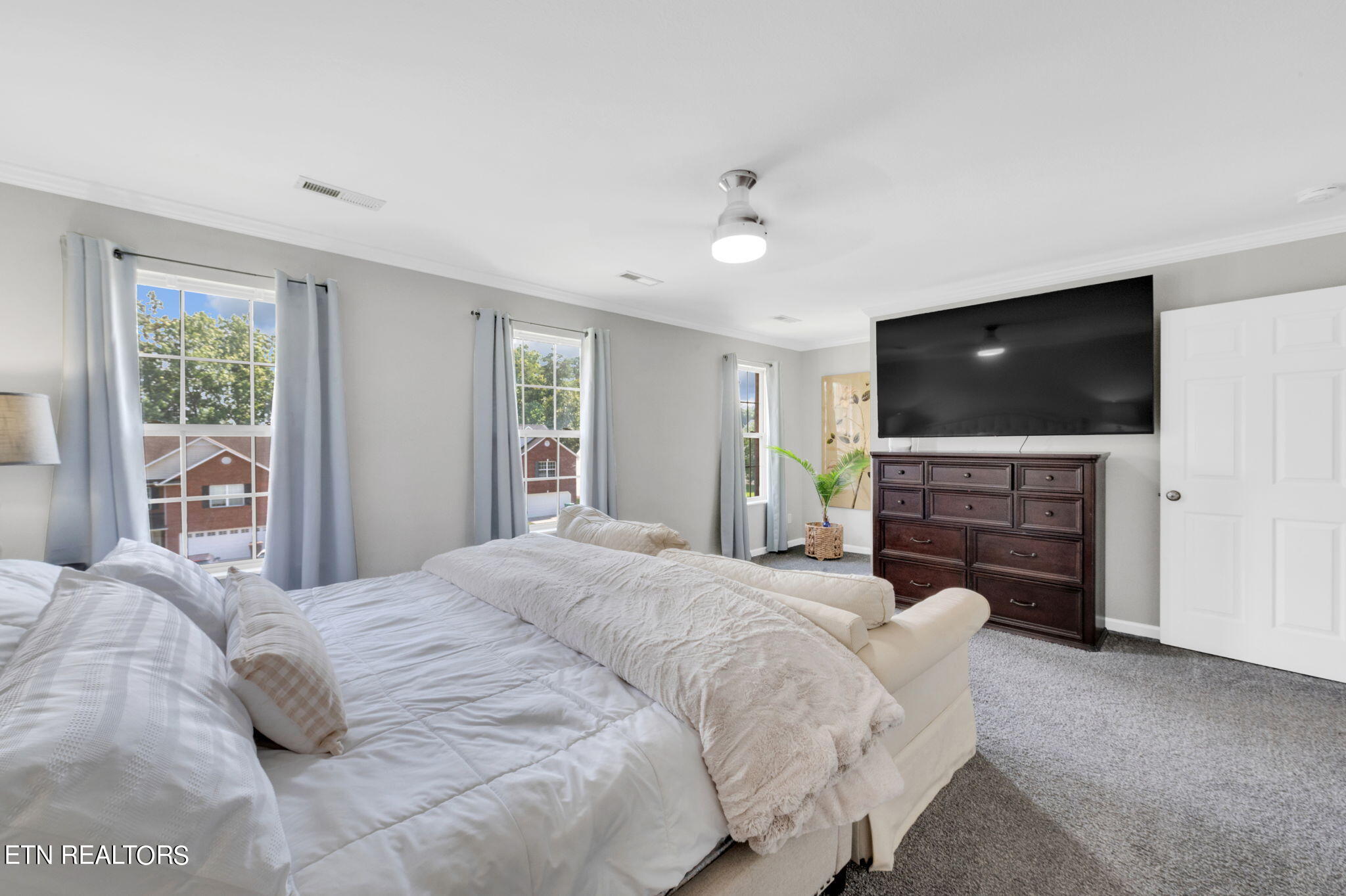 9913 Coral Springs Lane