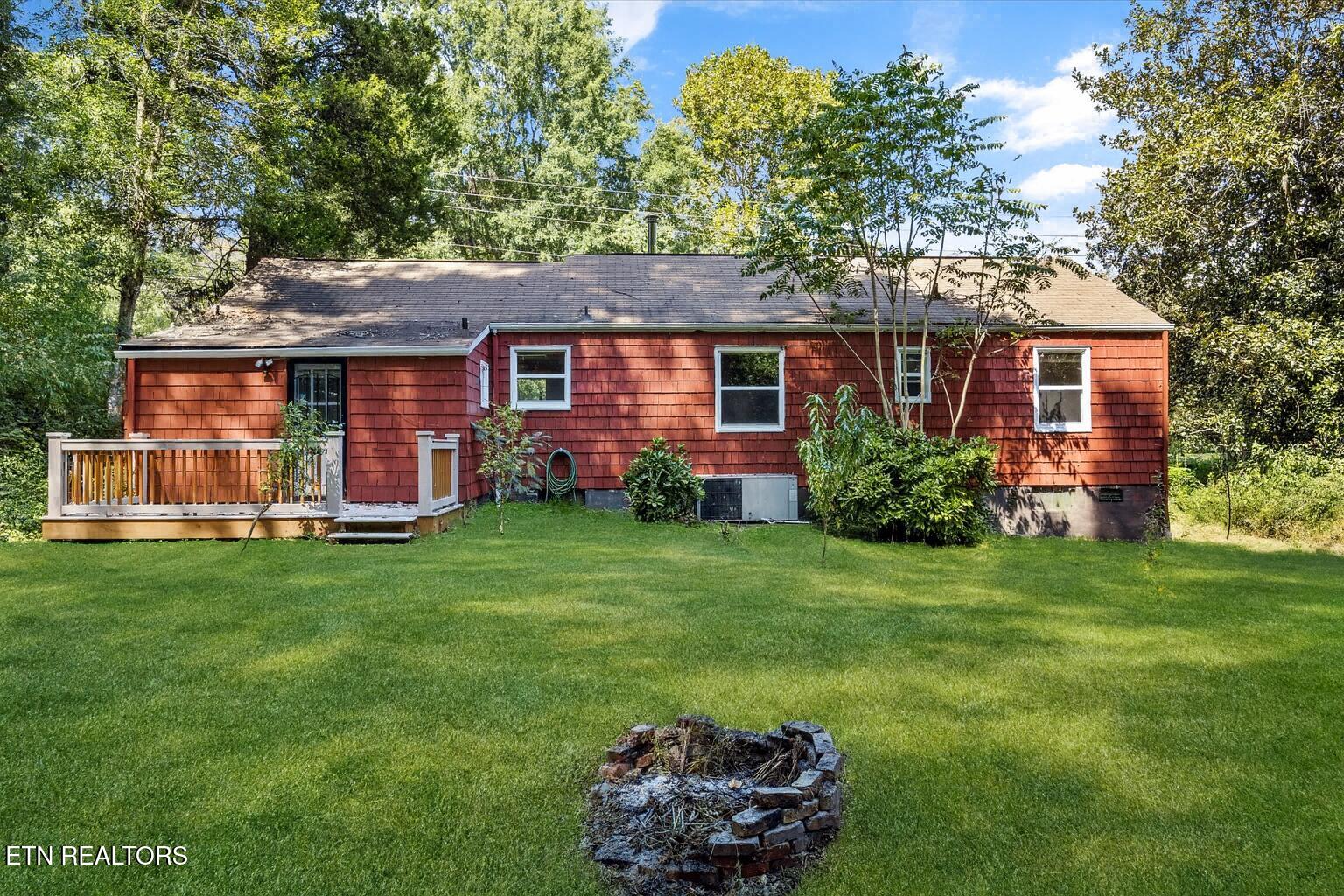 1412 Taylor Rd