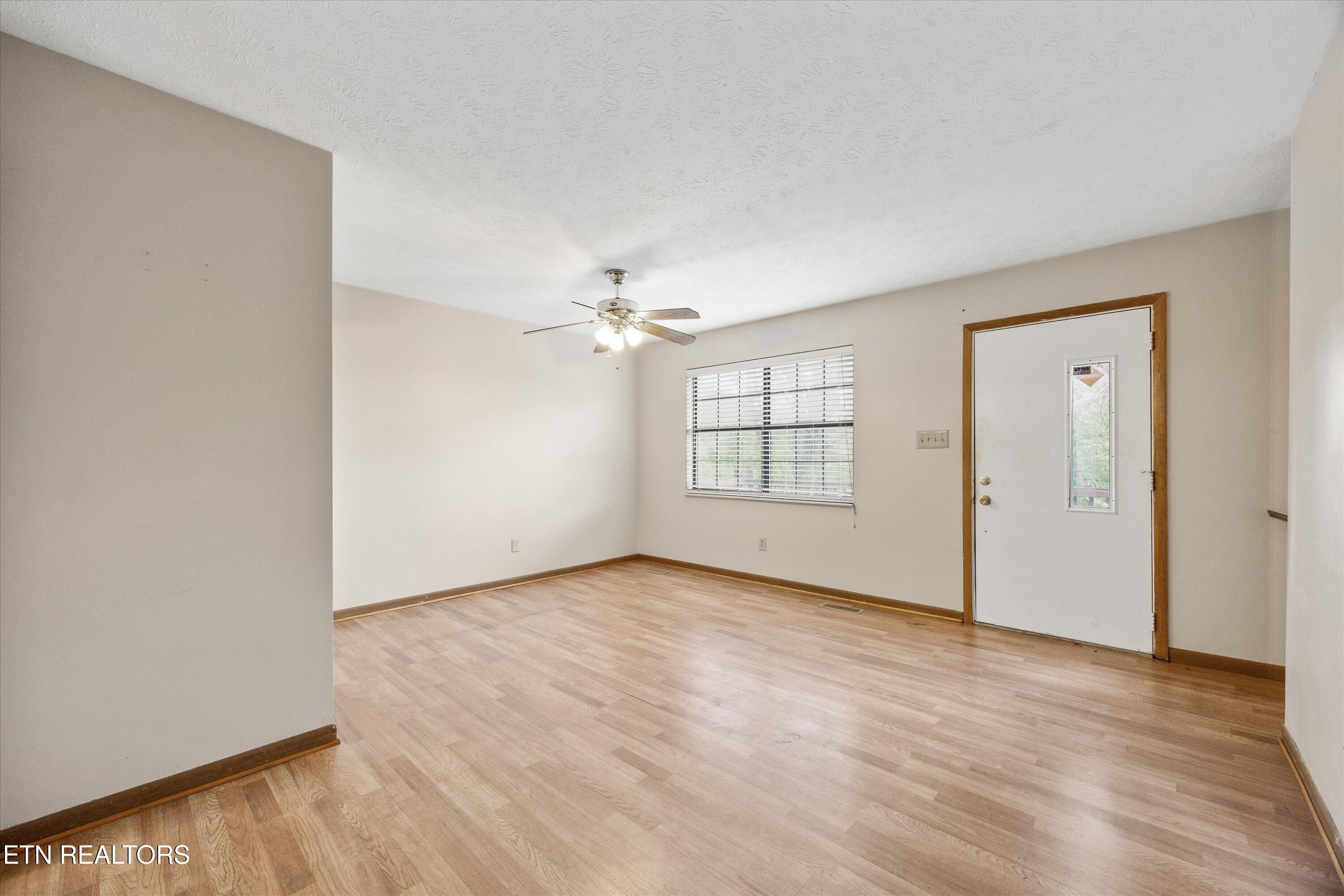 518 W Beaver Creek Drive