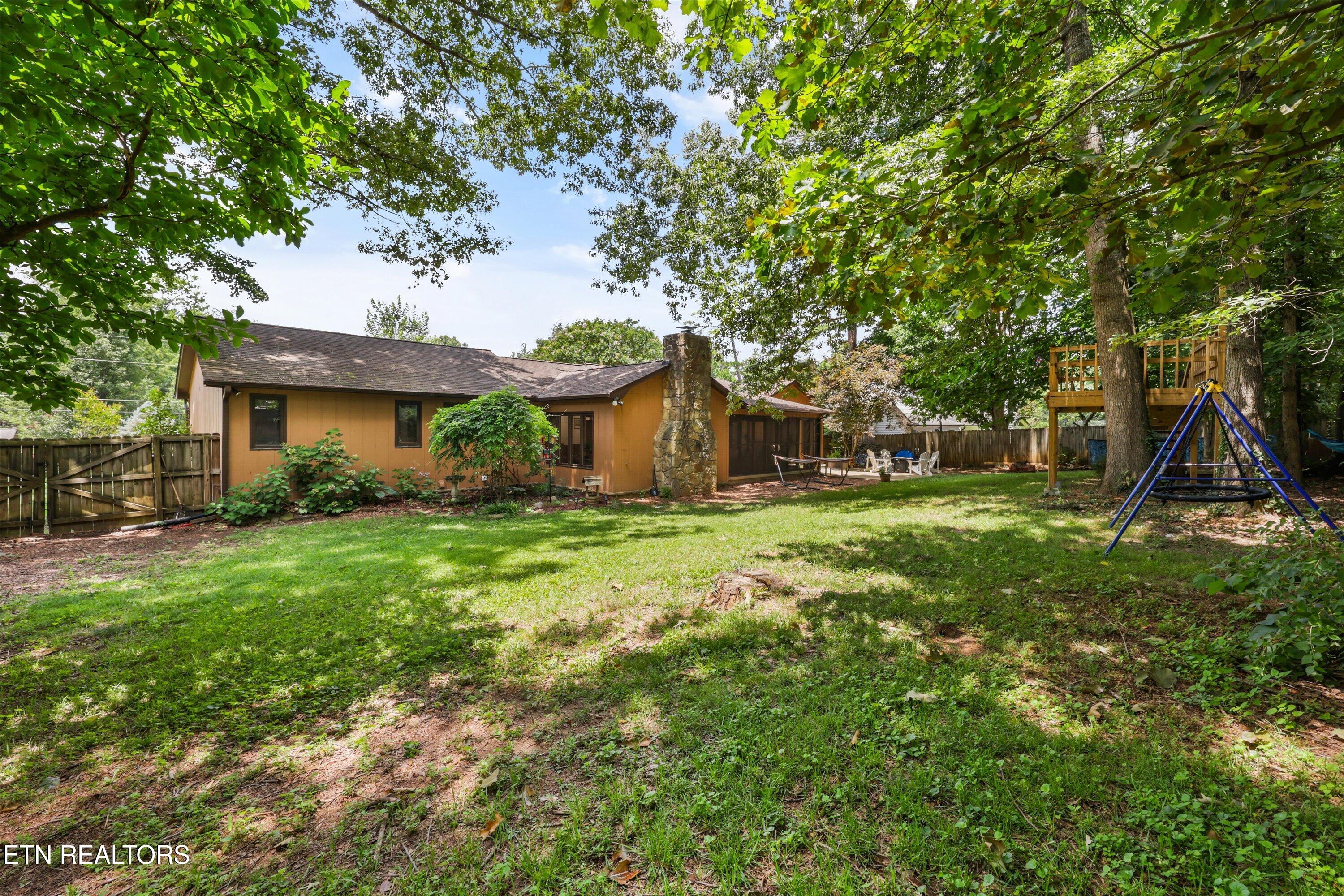 612 Laurel Valley Rd