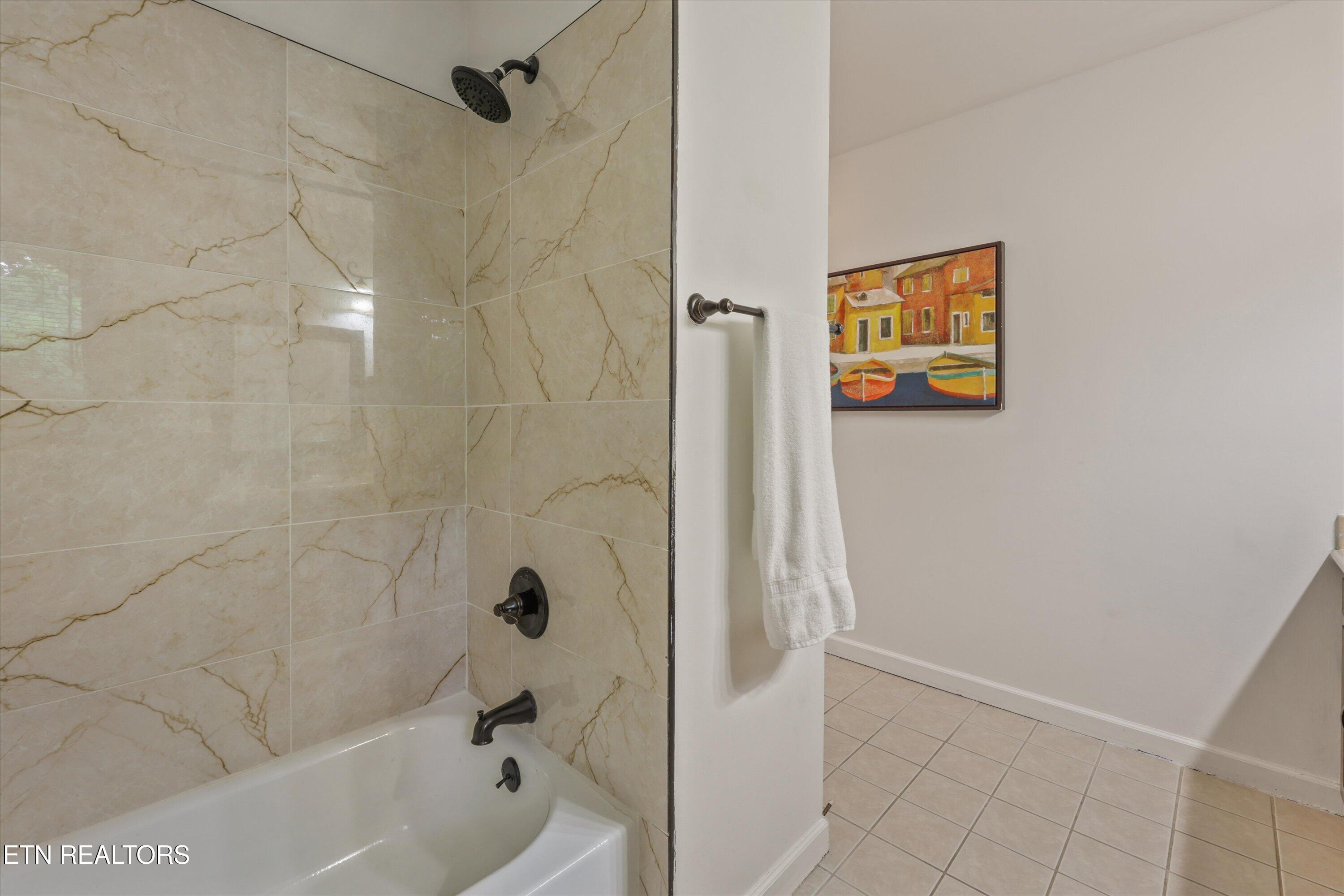 612 Laurel Valley Rd