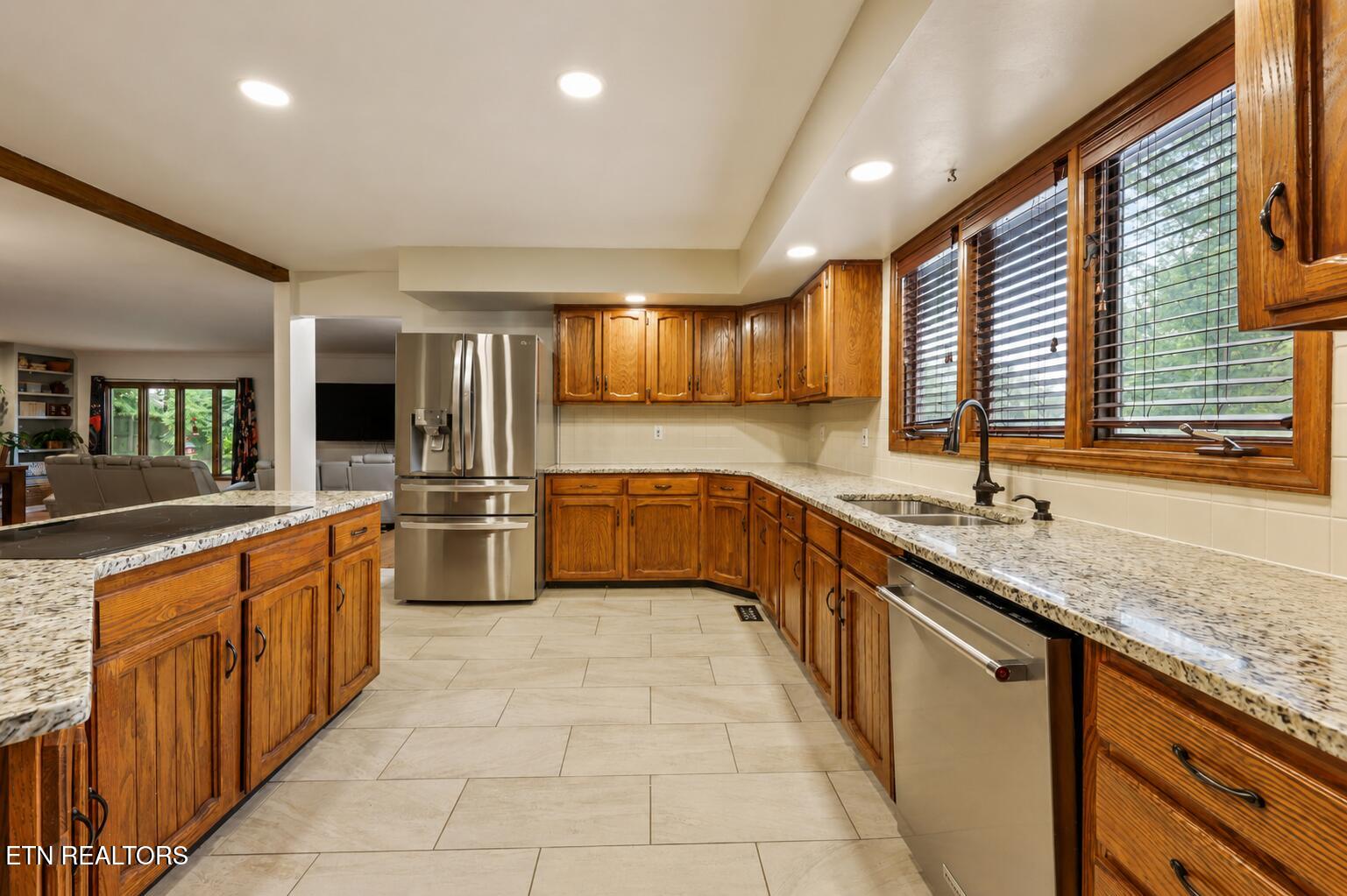 612 Laurel Valley Rd