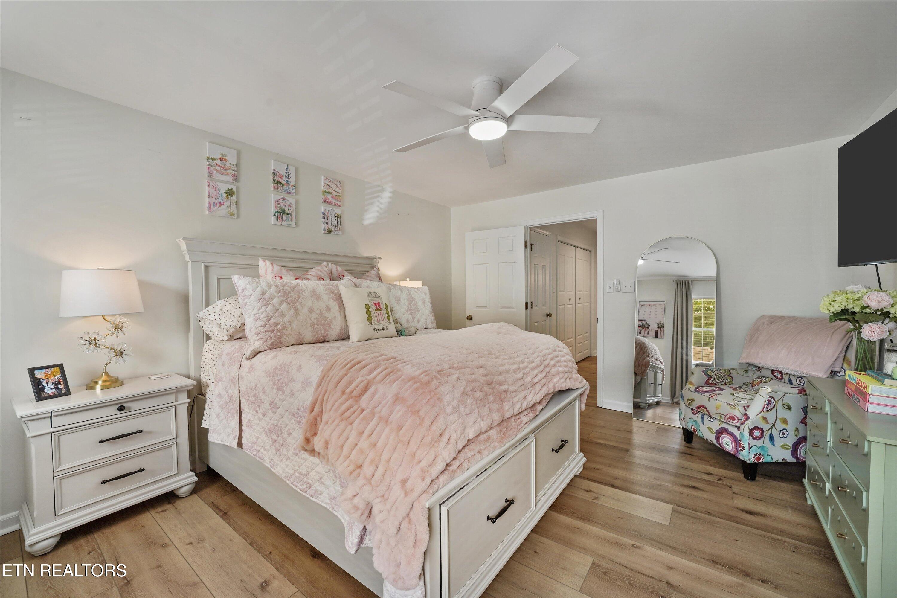 7822 Village Drive