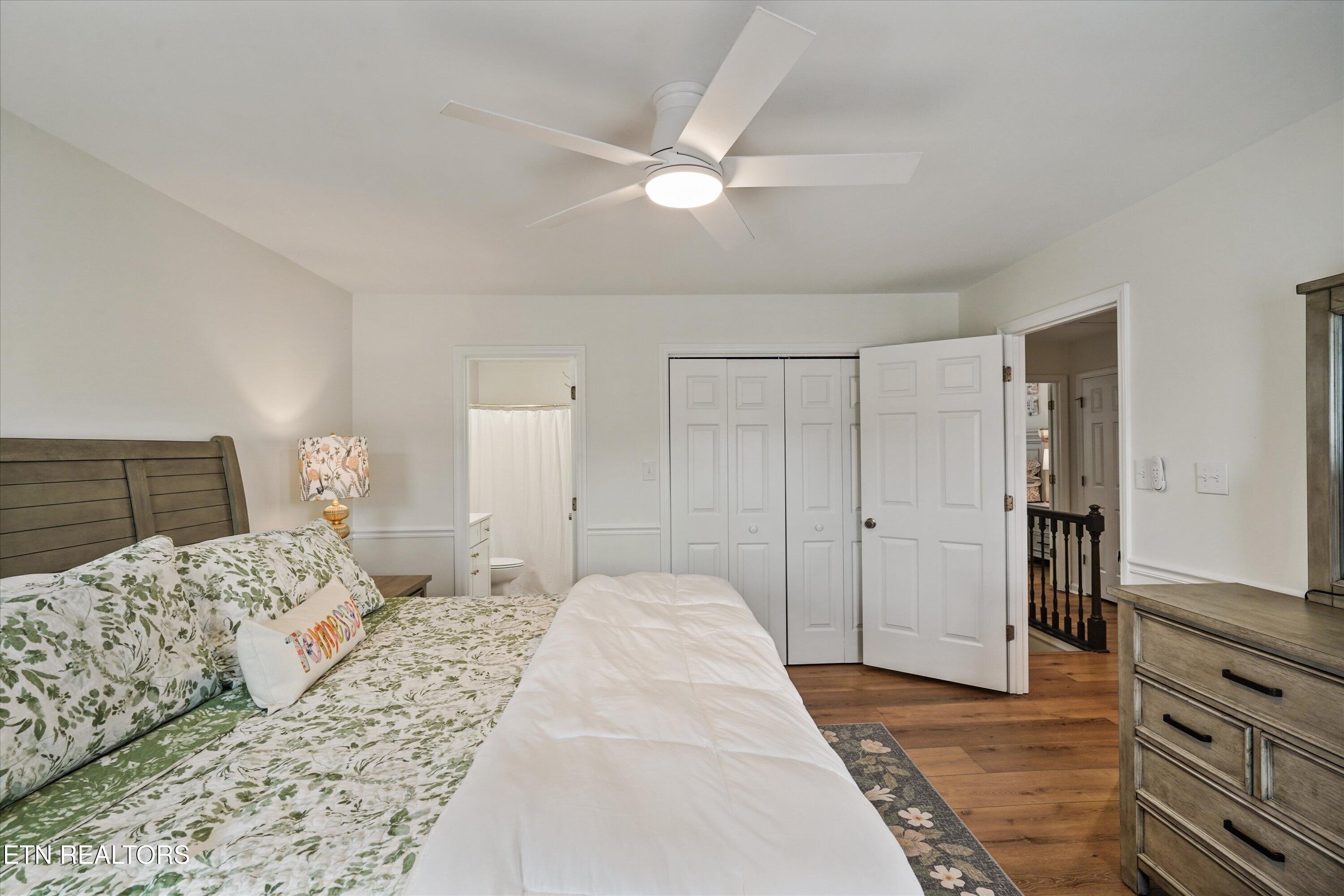 7822 Village Drive
