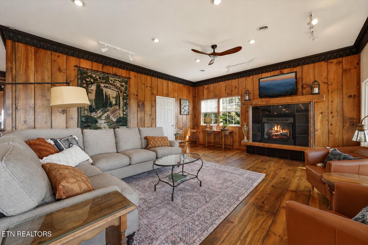 229 Bowers Rd