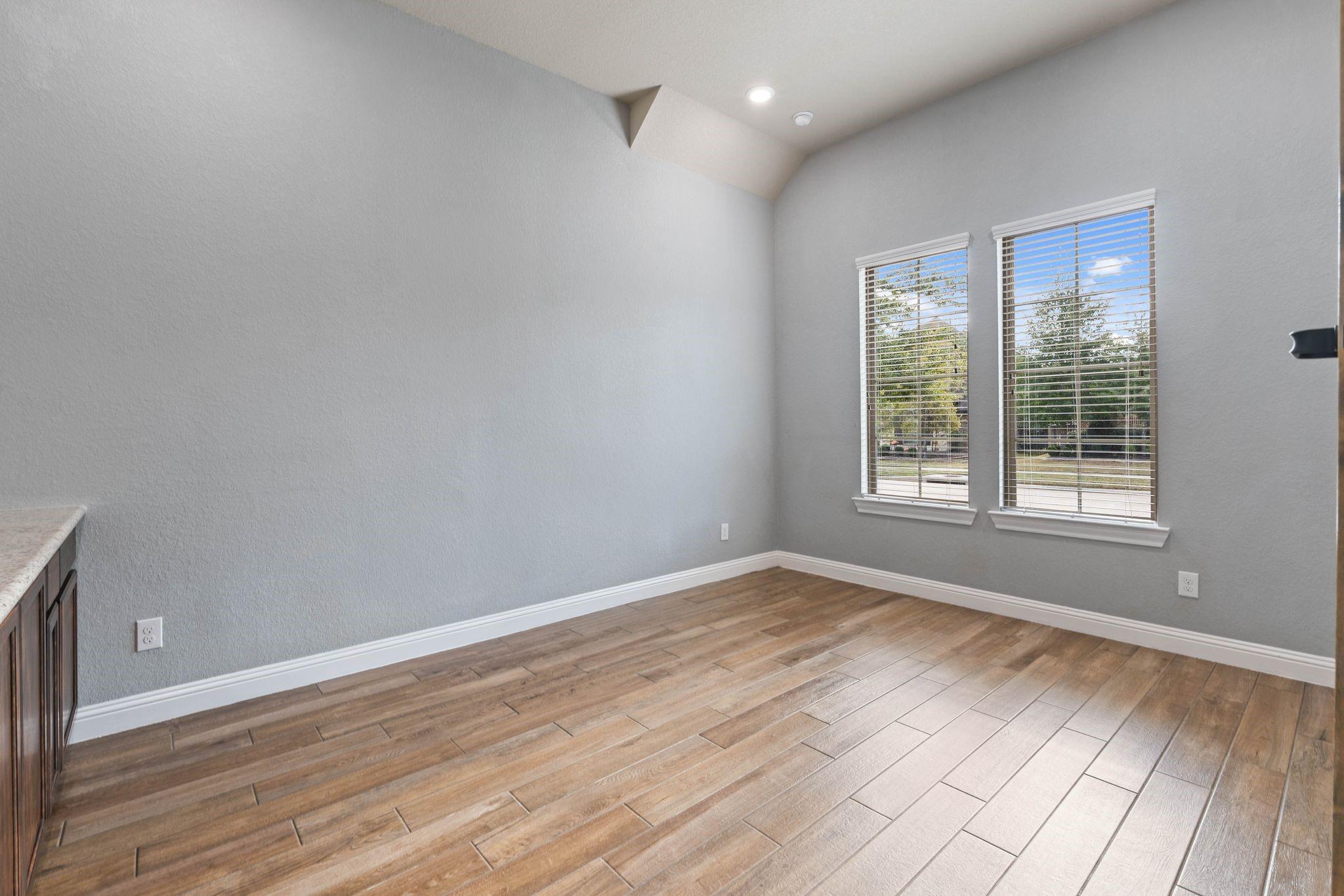 27122 Ketelburg Park Road