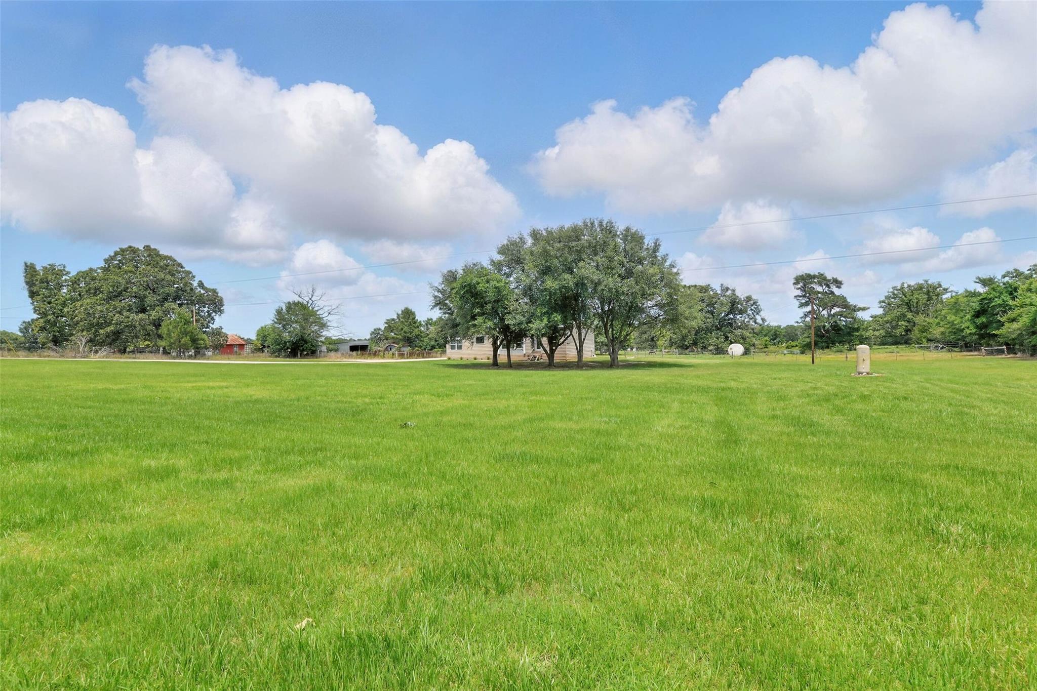 960 N Fm 1486 Road