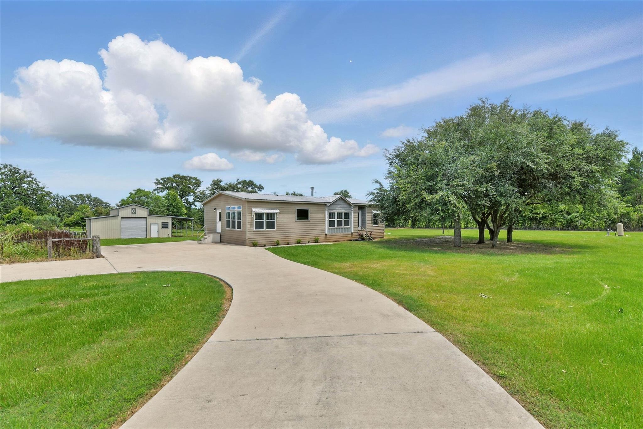 960 N Fm 1486 Road