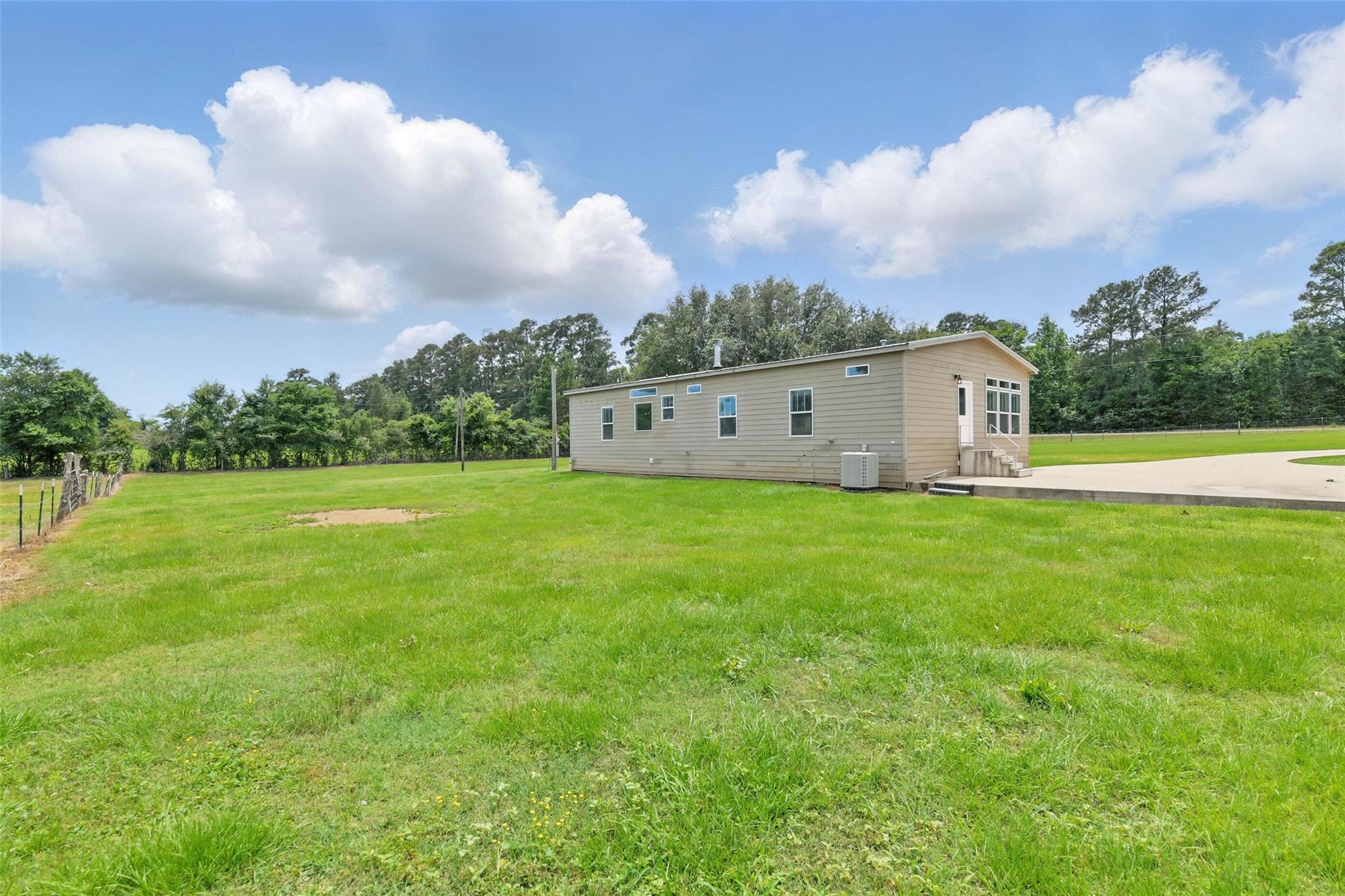 960 N Fm 1486 Road