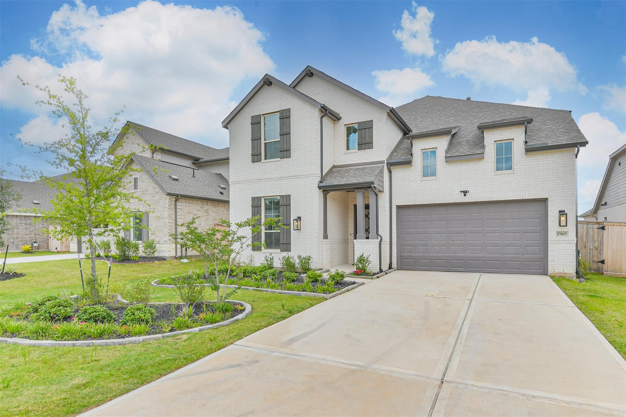 27027 W Rustlers Bend