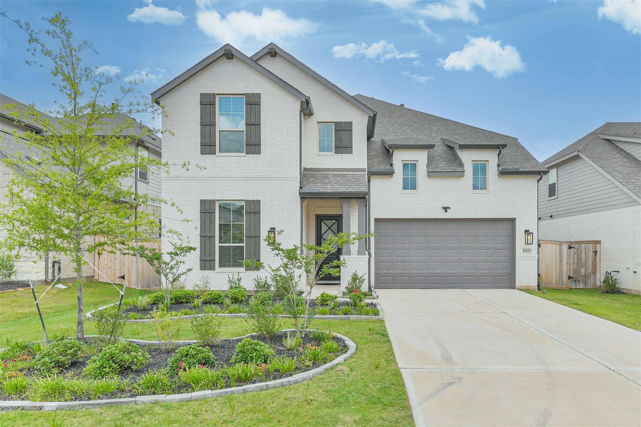 27027 W Rustlers Bend