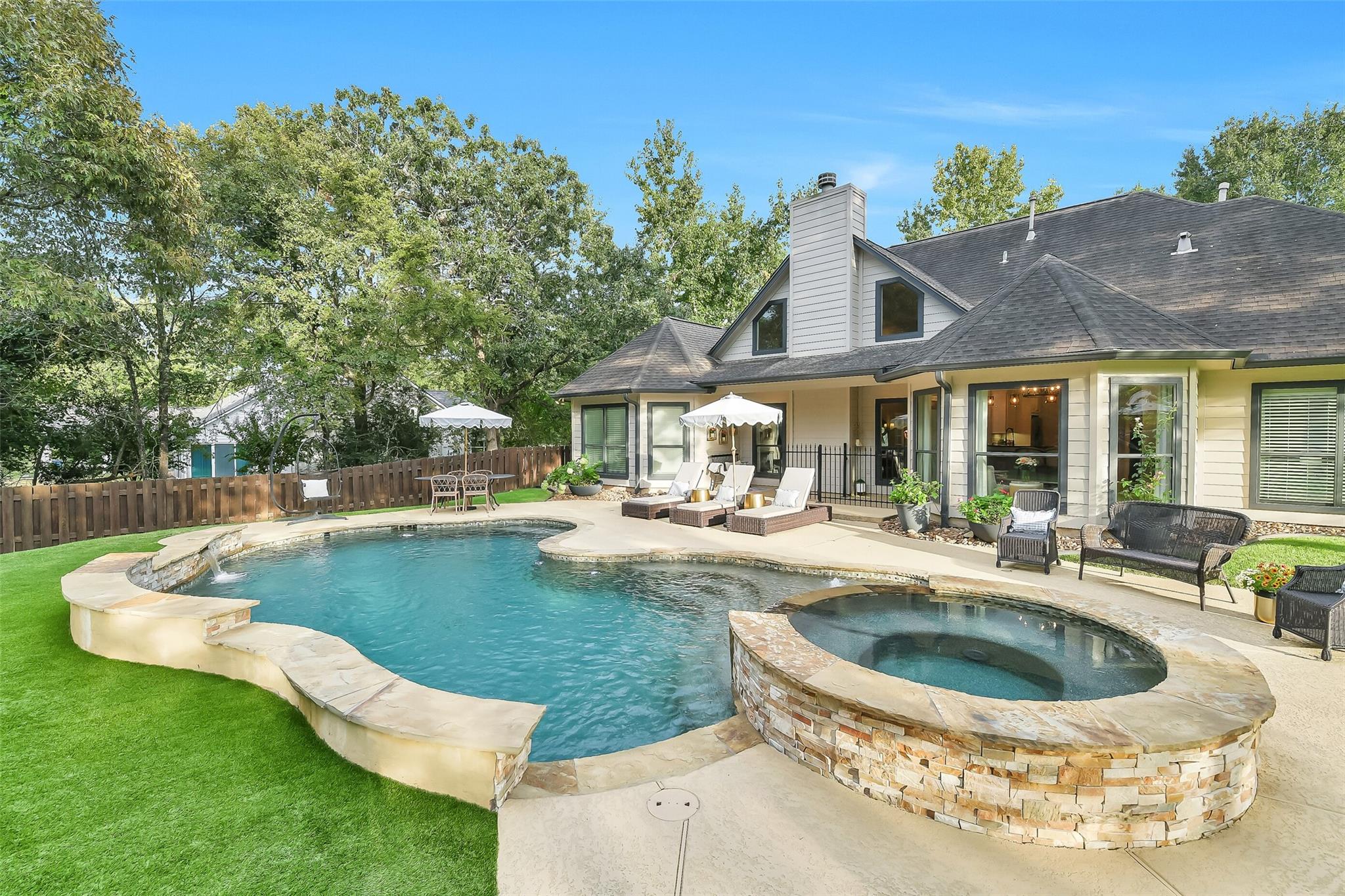 11373 Majestic Drive