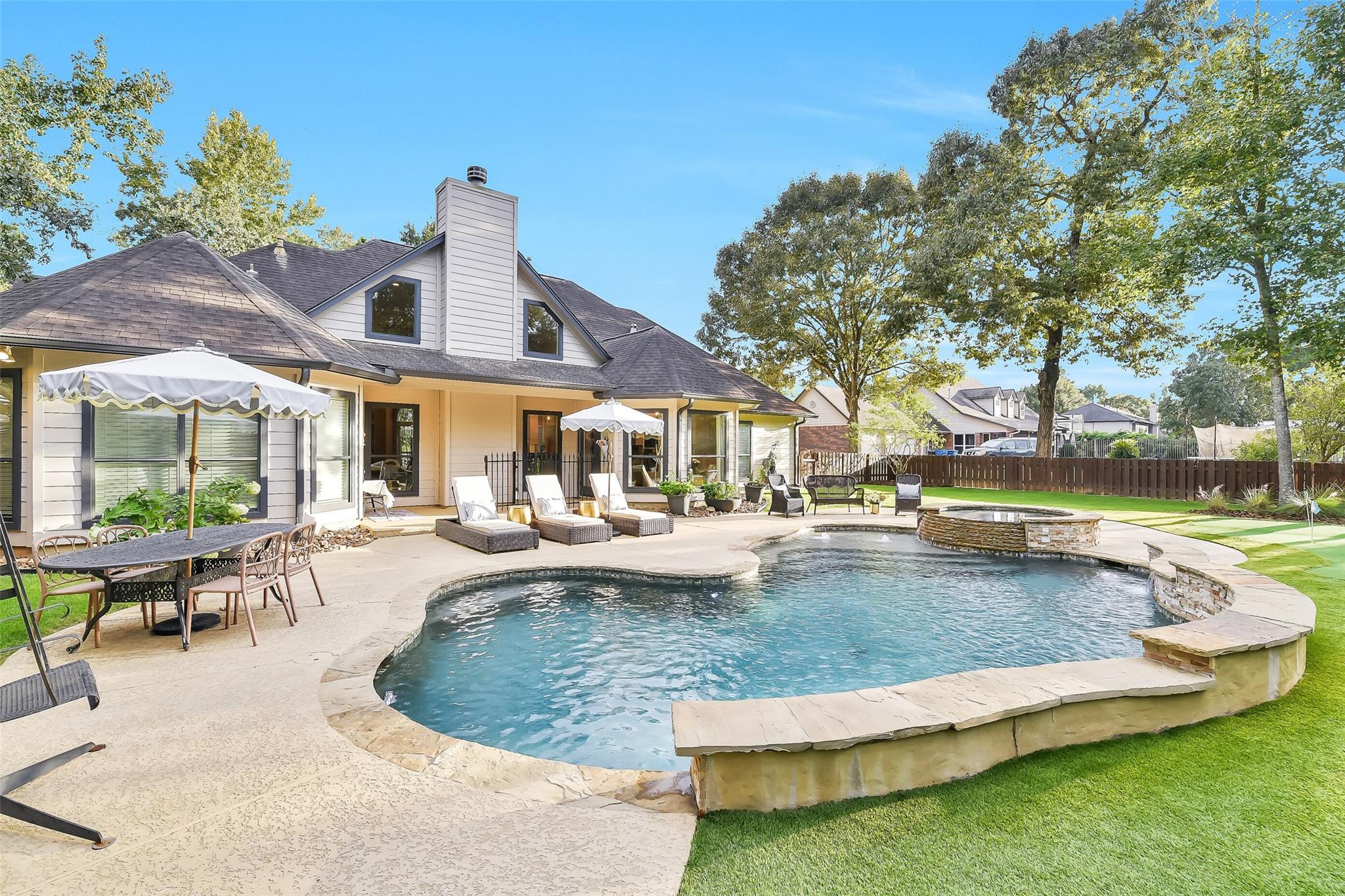 11373 Majestic Drive