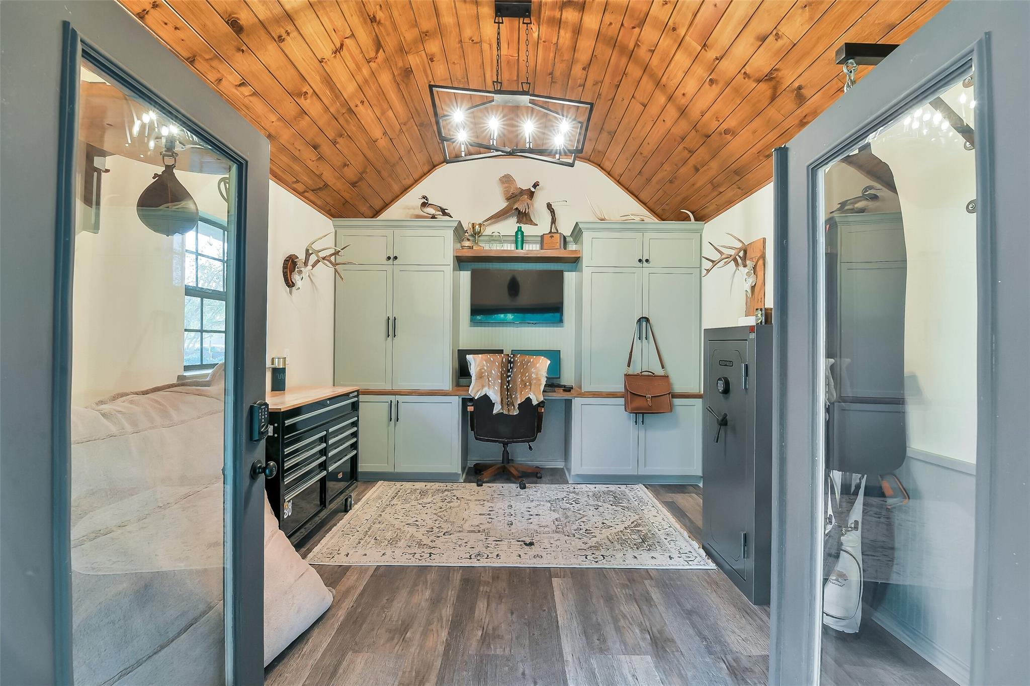 11373 Majestic Drive