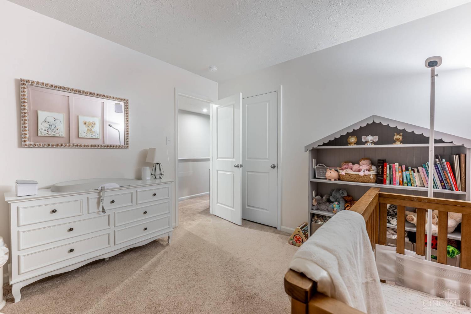 5750 Woodcreek Drive