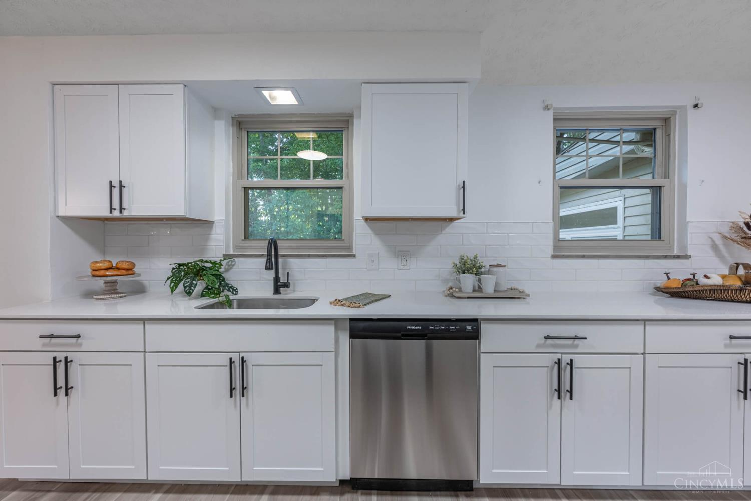 8301 Red Lion Five Points Road