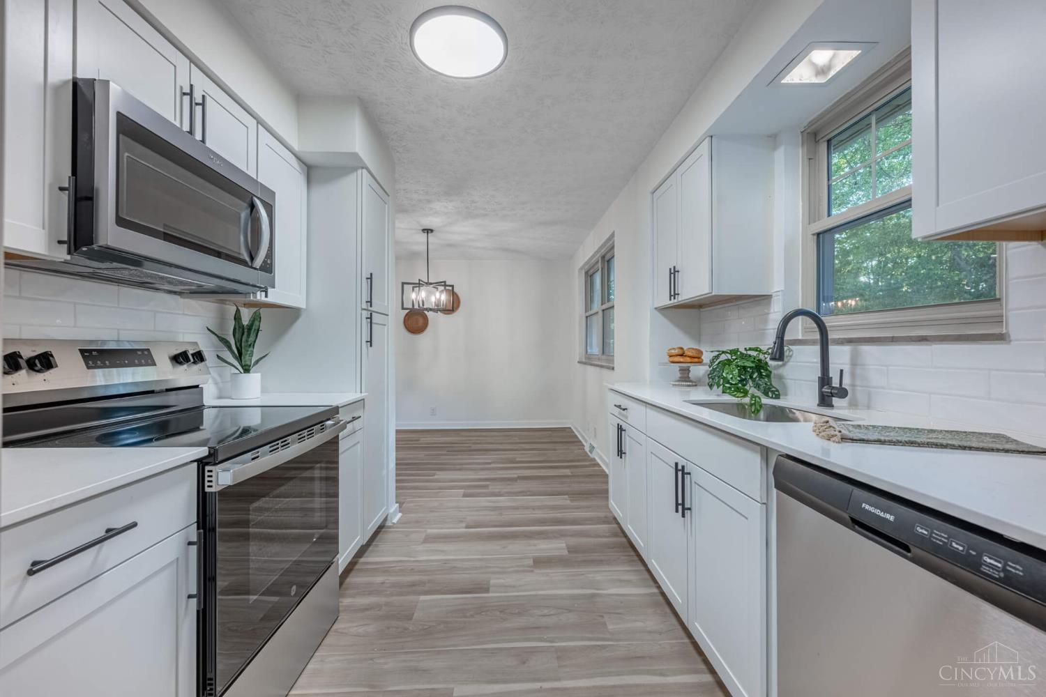 8301 Red Lion Five Points Road