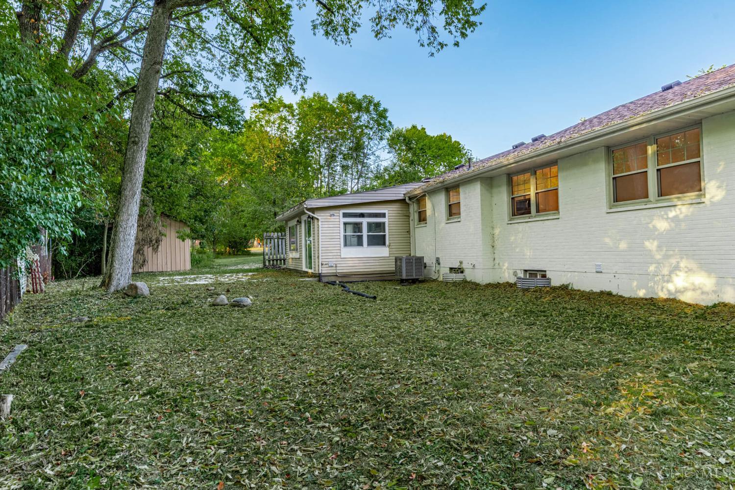 8301 Red Lion Five Points Road