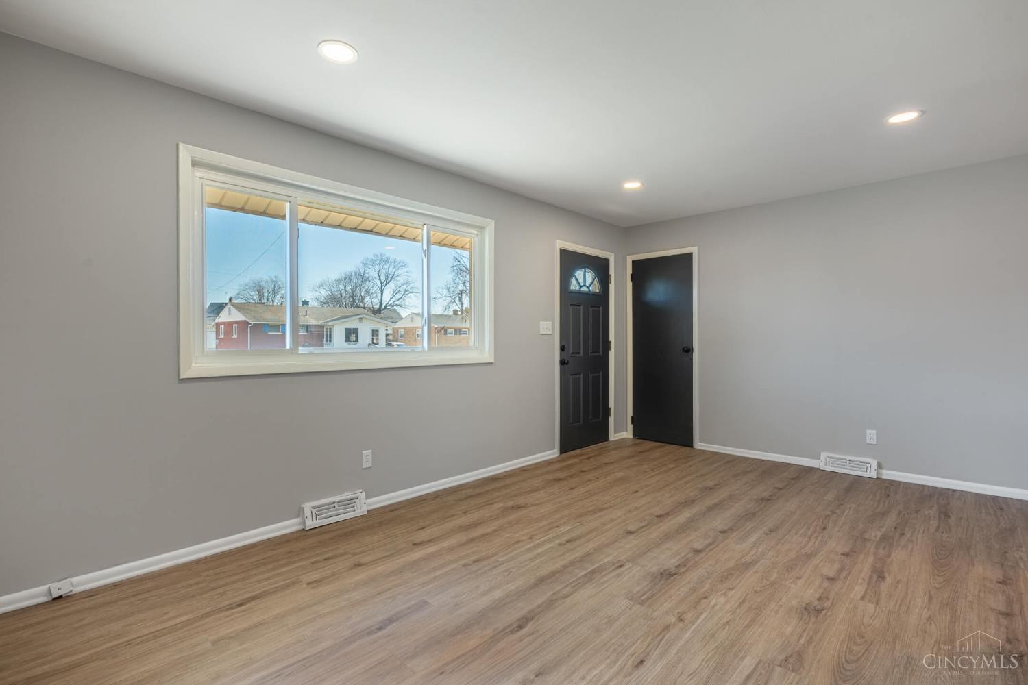 3841 Hammond Boulevard