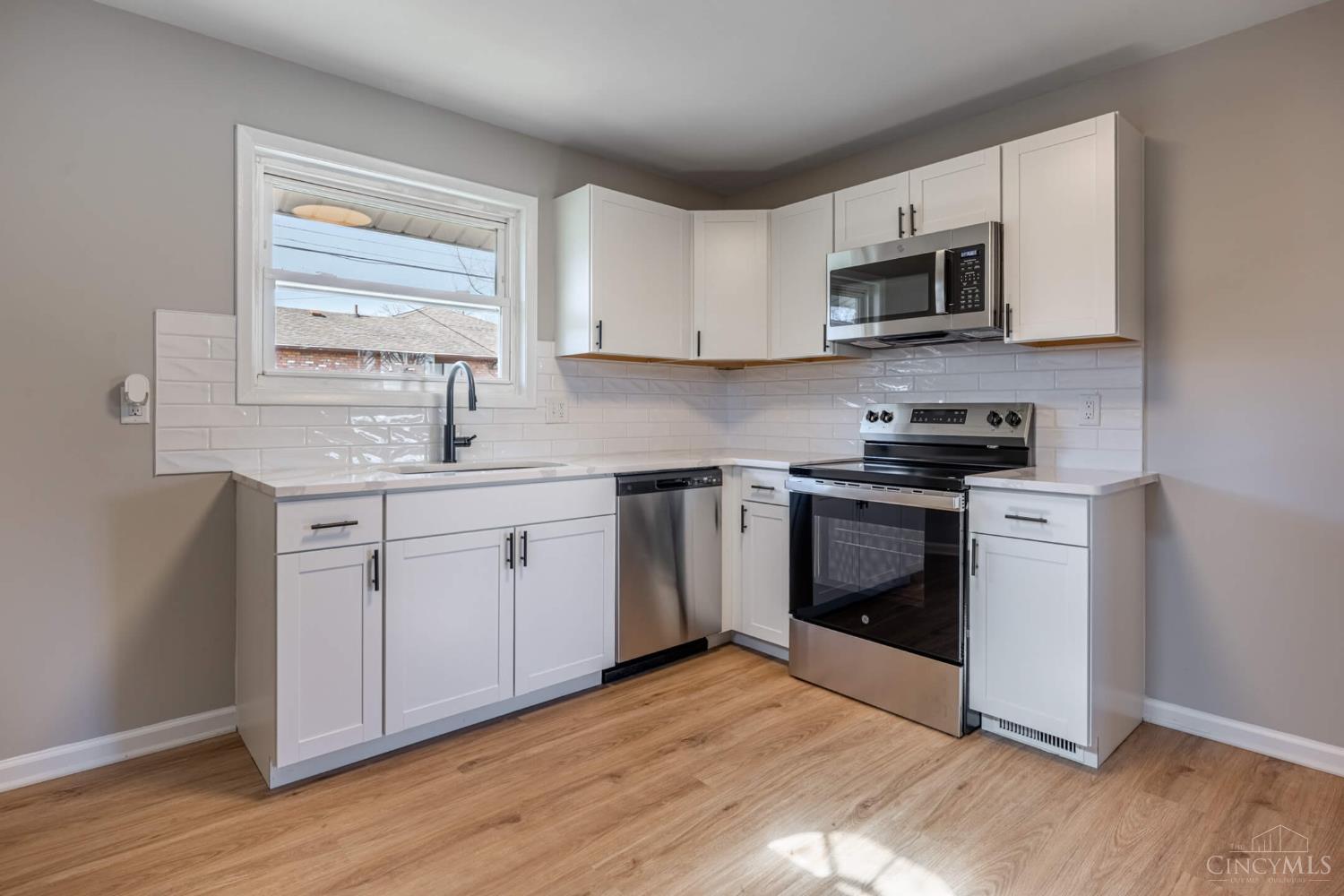 3841 Hammond Boulevard