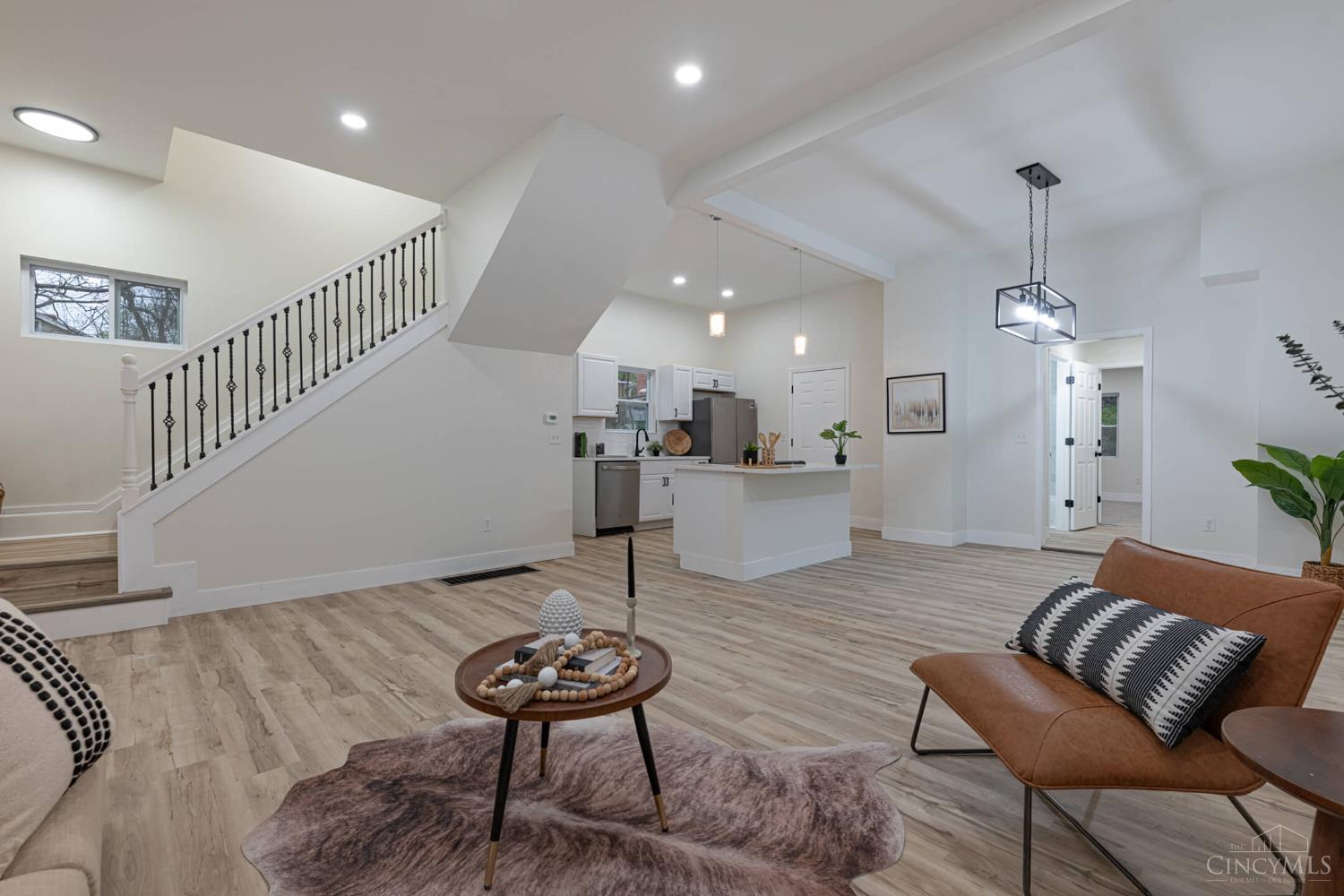 5618 Prentice Street