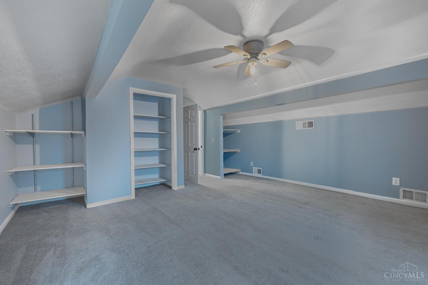1041 Vine Street