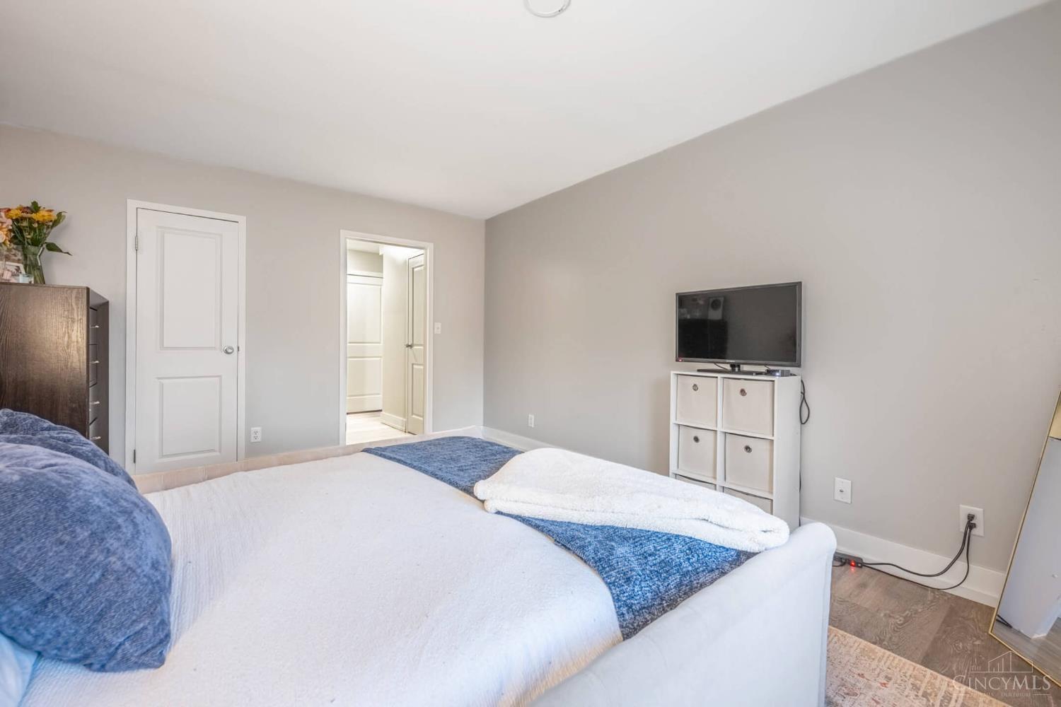 2200 Victory Parkway 710