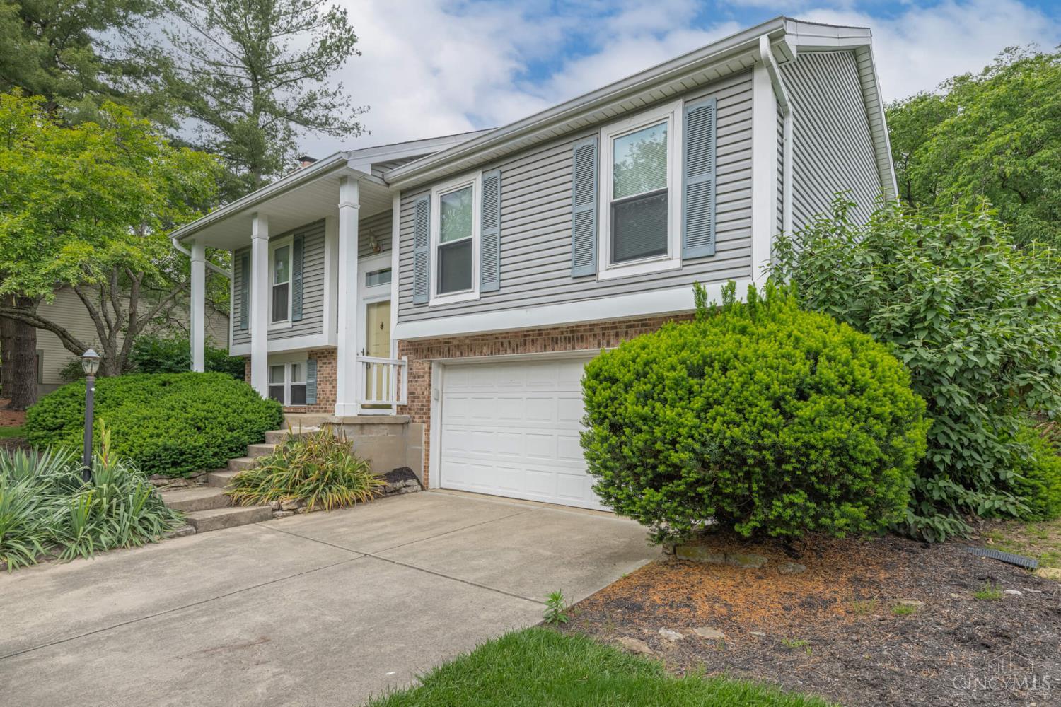 8294 Creek Woods Place