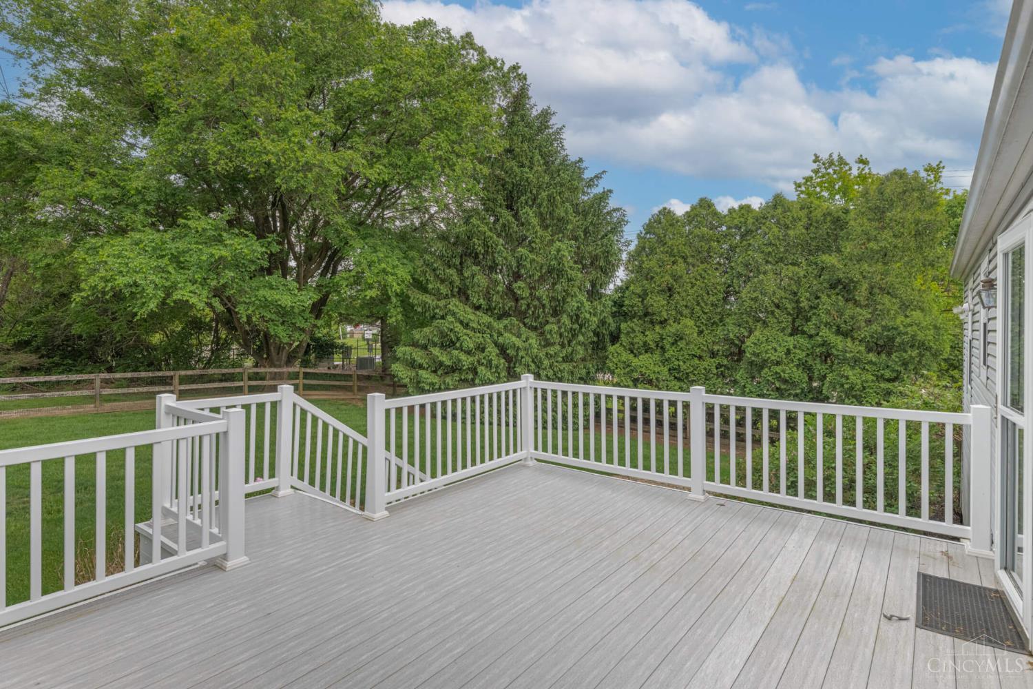 8294 Creek Woods Place