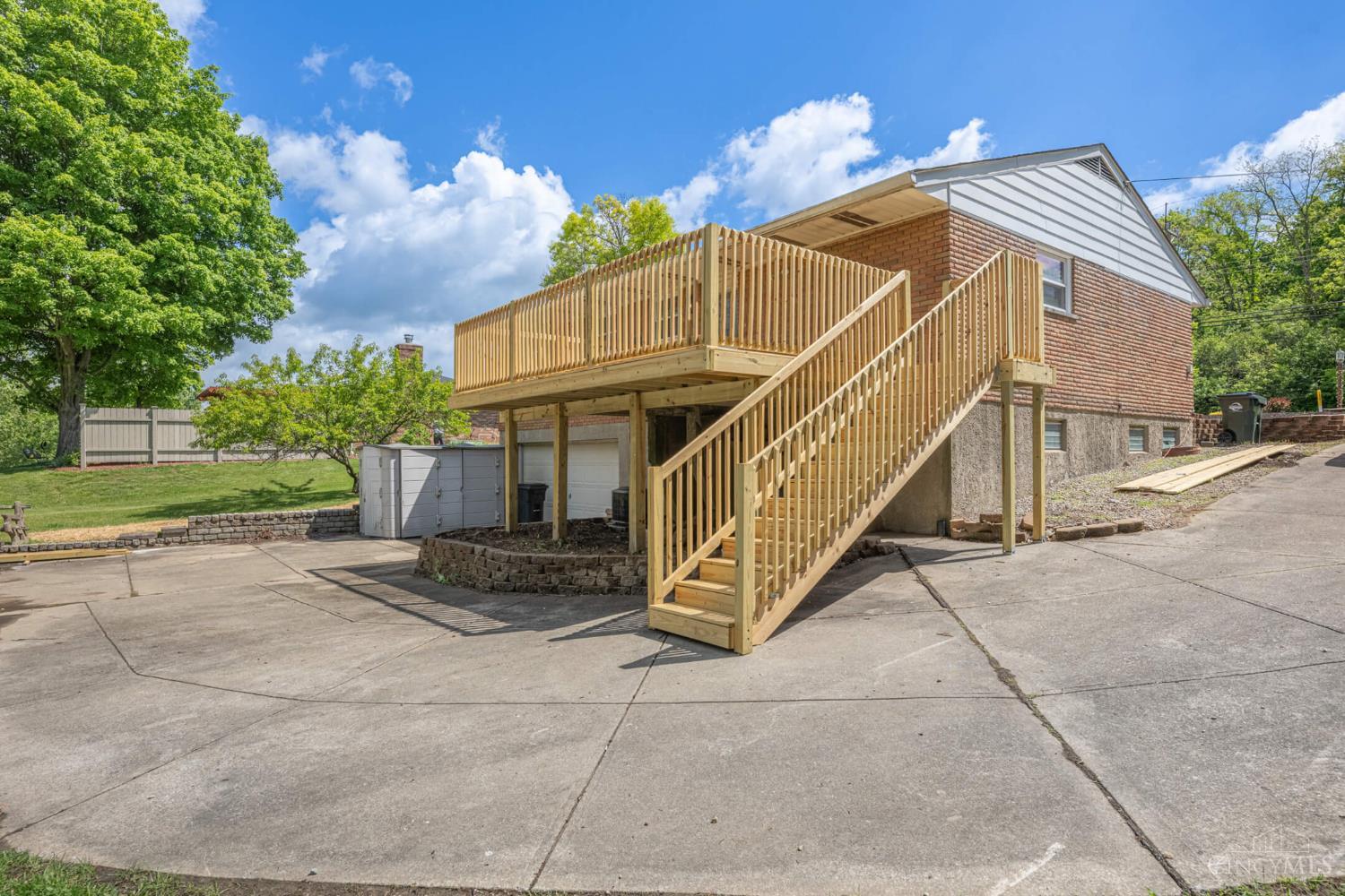 5407 Race Road