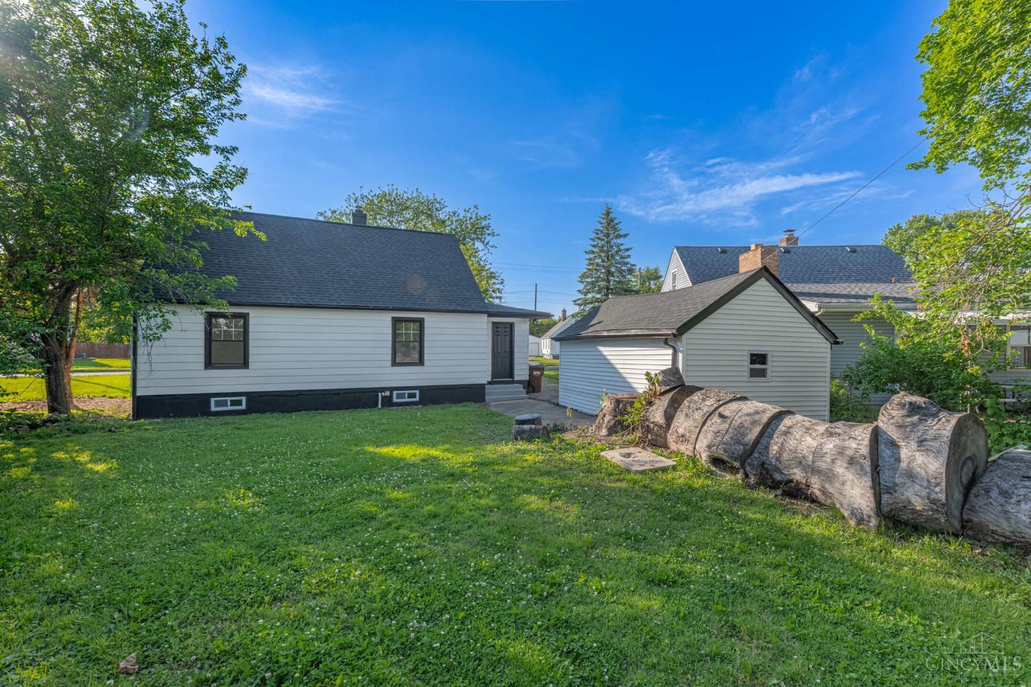 1205 Ellen Drive