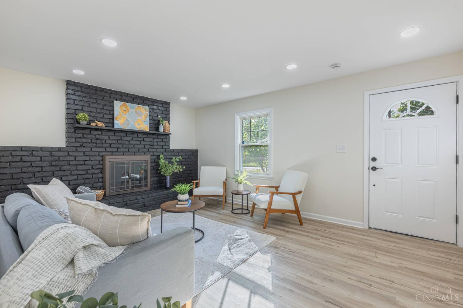 1205 Ellen Drive