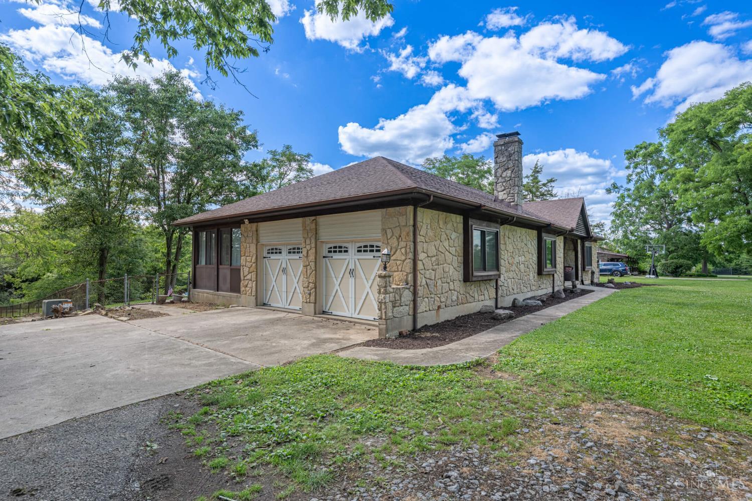 9889 Staley Road