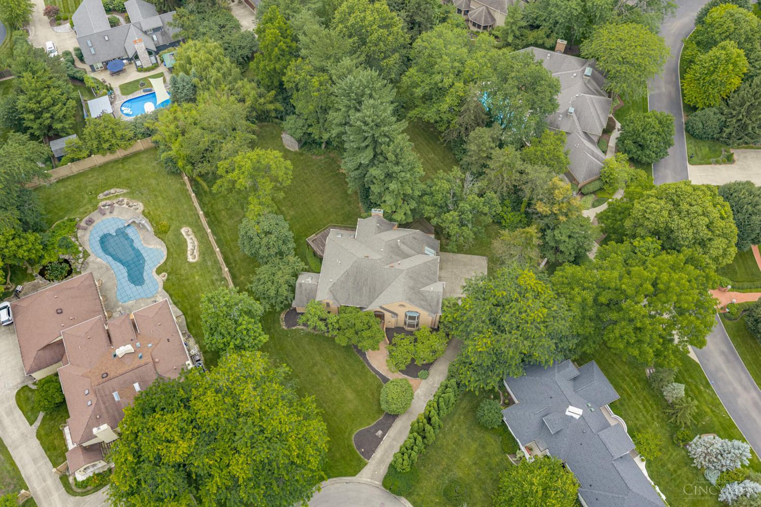 514 Shambord Circle