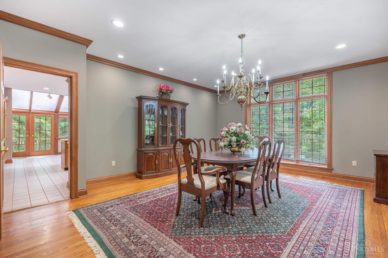 514 Shambord Circle