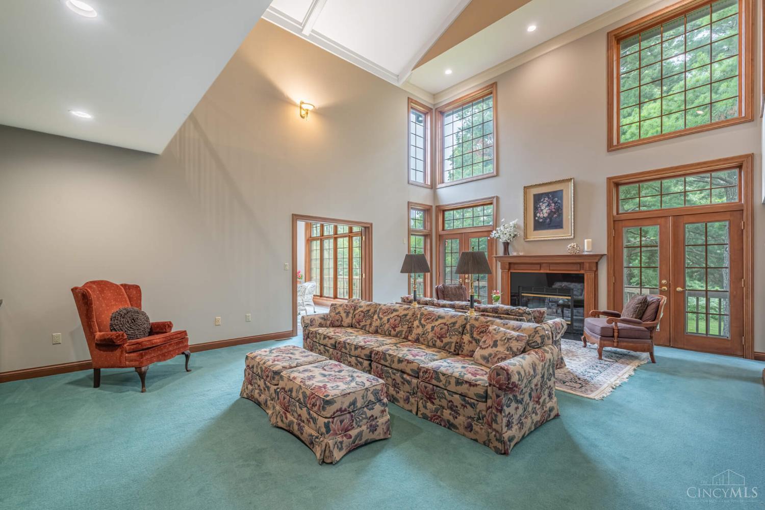 514 Shambord Circle