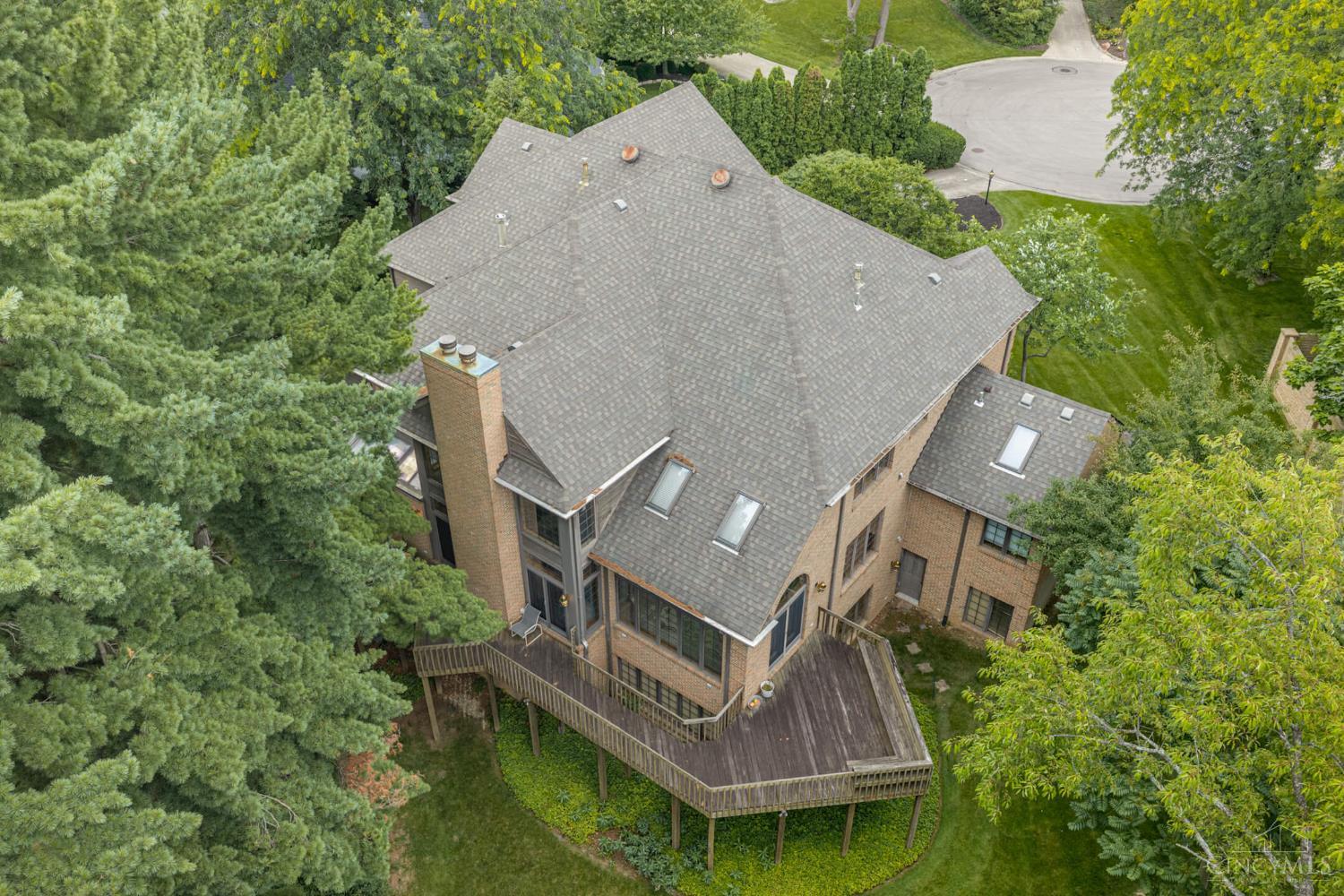514 Shambord Circle
