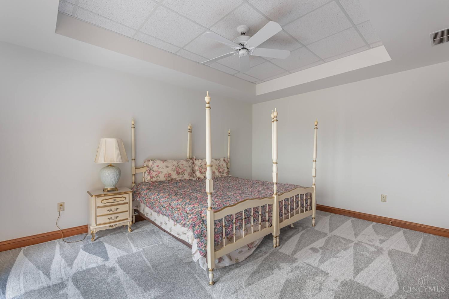 514 Shambord Circle