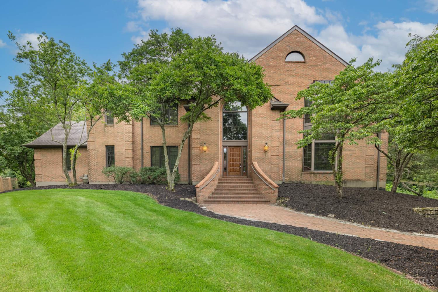 514 Shambord Circle