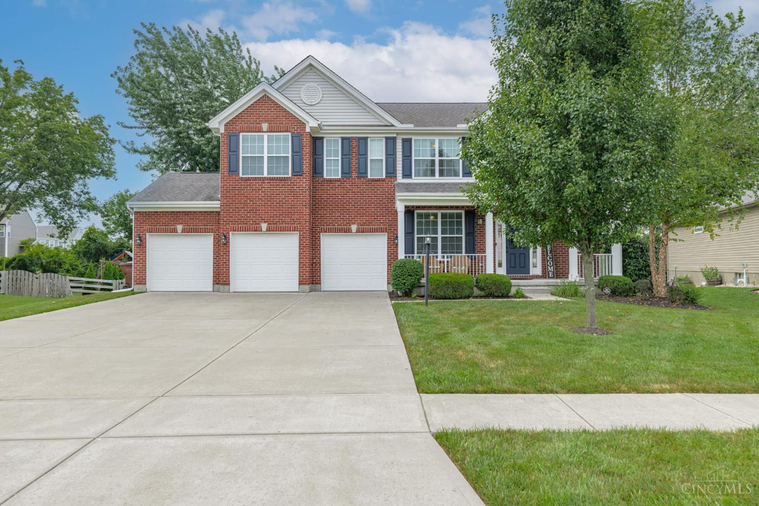 3125 Running Deer Trail