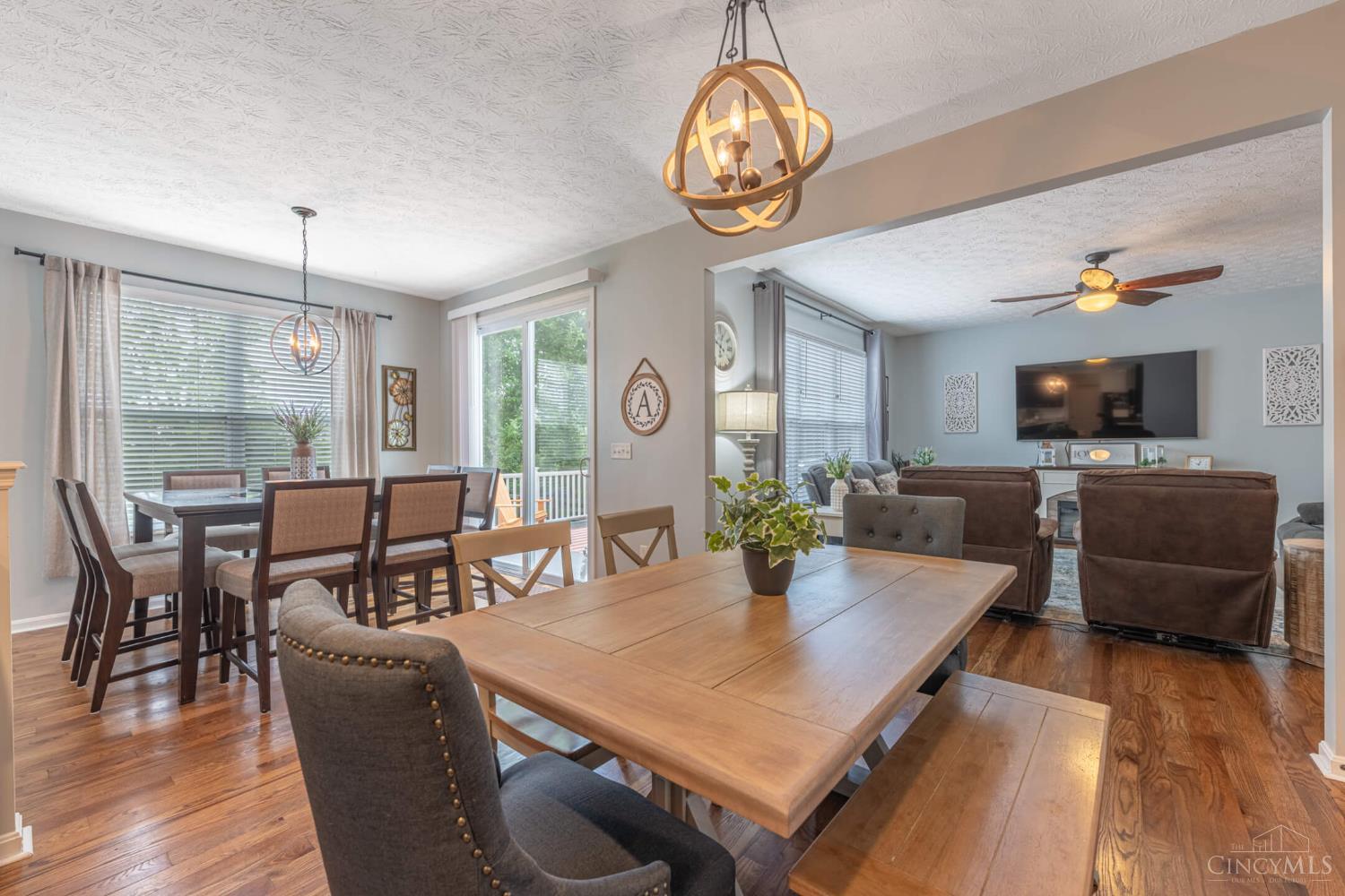 3125 Running Deer Trail
