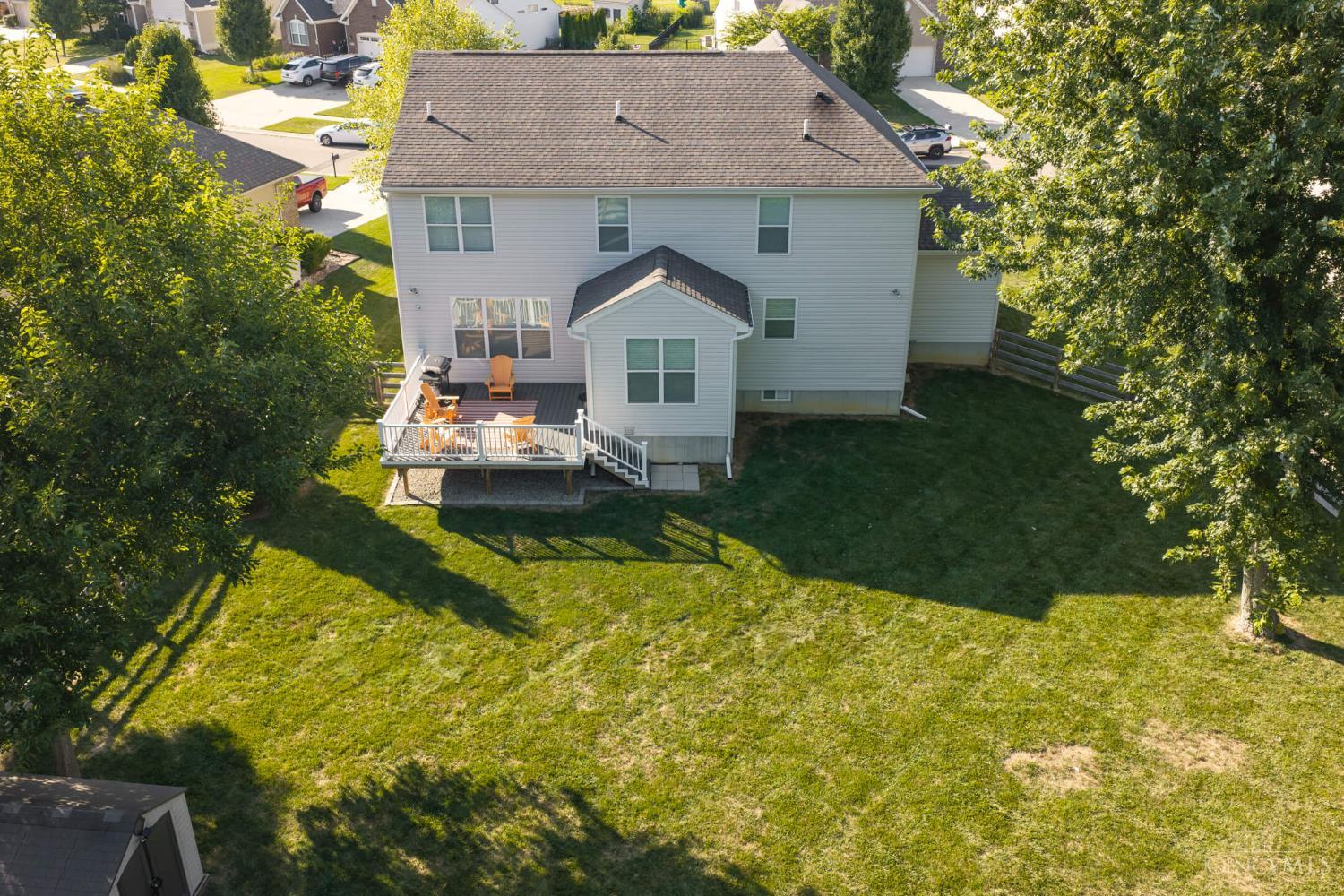 3125 Running Deer Trail