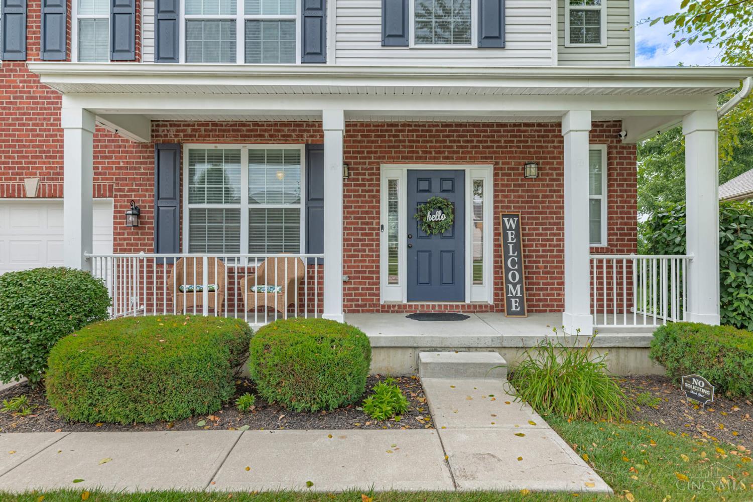 3125 Running Deer Trail