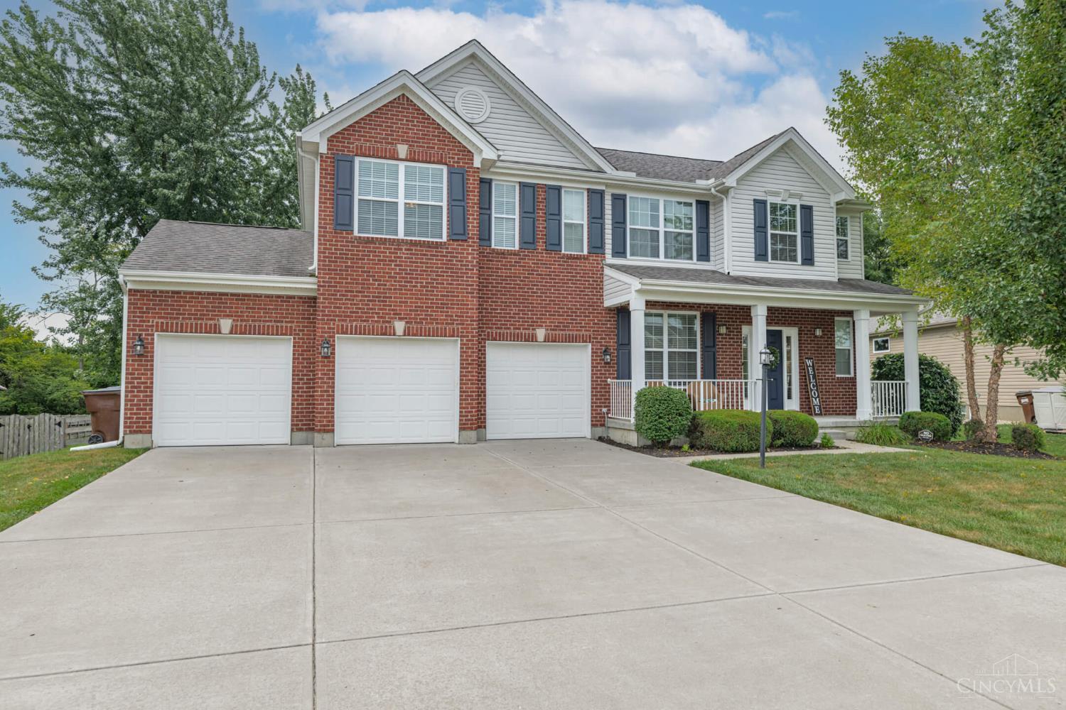 3125 Running Deer Trail