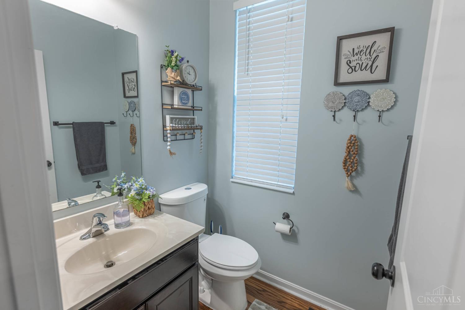 3125 Running Deer Trail