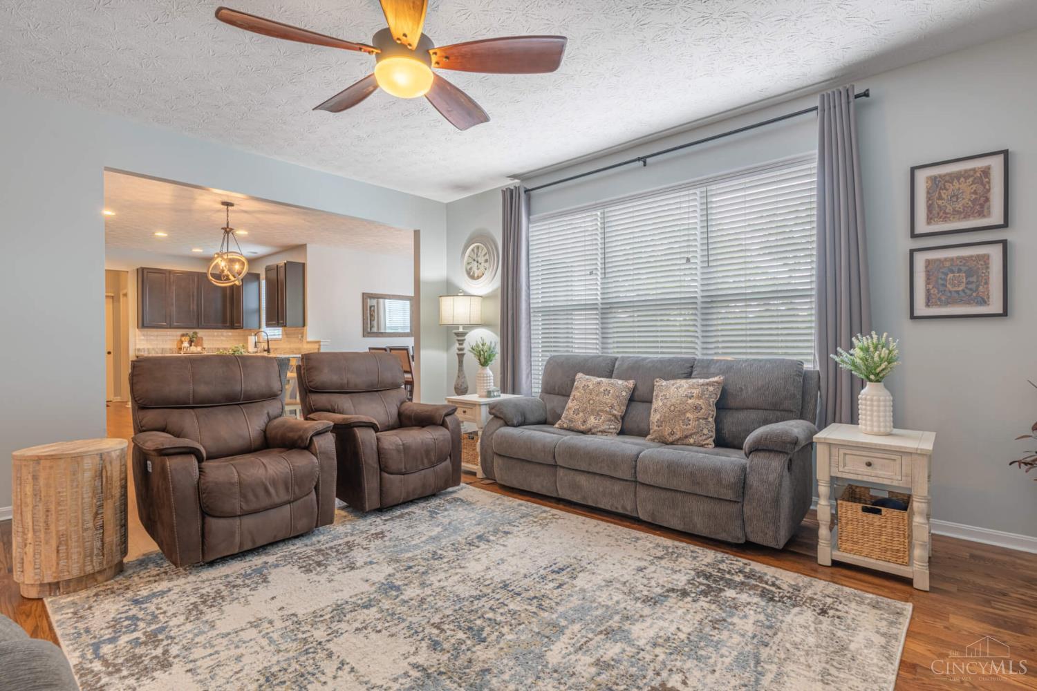 3125 Running Deer Trail