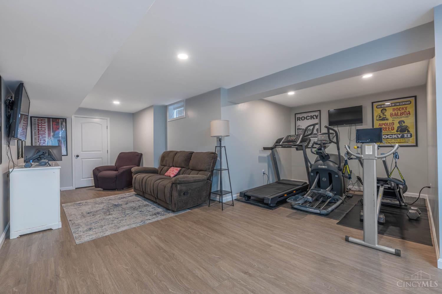 3125 Running Deer Trail